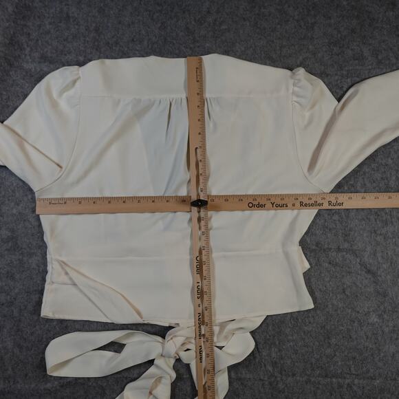 Reiss Top Womens 10 Alena Plunge Button Detail Blouse Satin Tie Waist Ivory - Picture 11 of 14